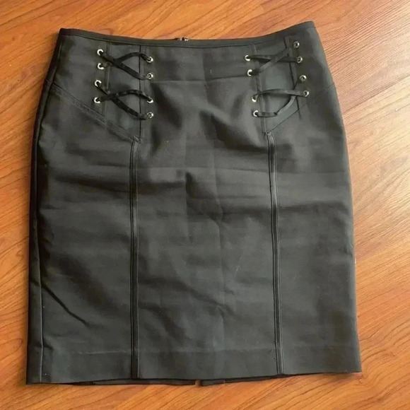 Cache Black Career Pencil Skirt, size 4 - Picture 1 of 4